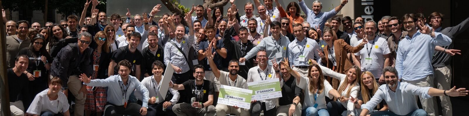35 Campus de emprendedores SeedRocket Foto Familia